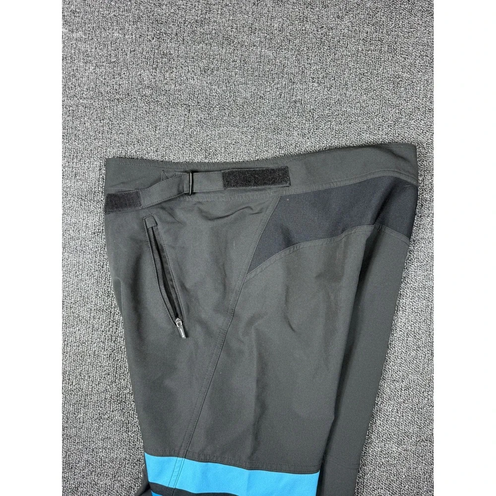 Giant Transfer Baggy Short‎ TransTextura™ 4-way stretch fabric Size Medium - Picture 4 of 6